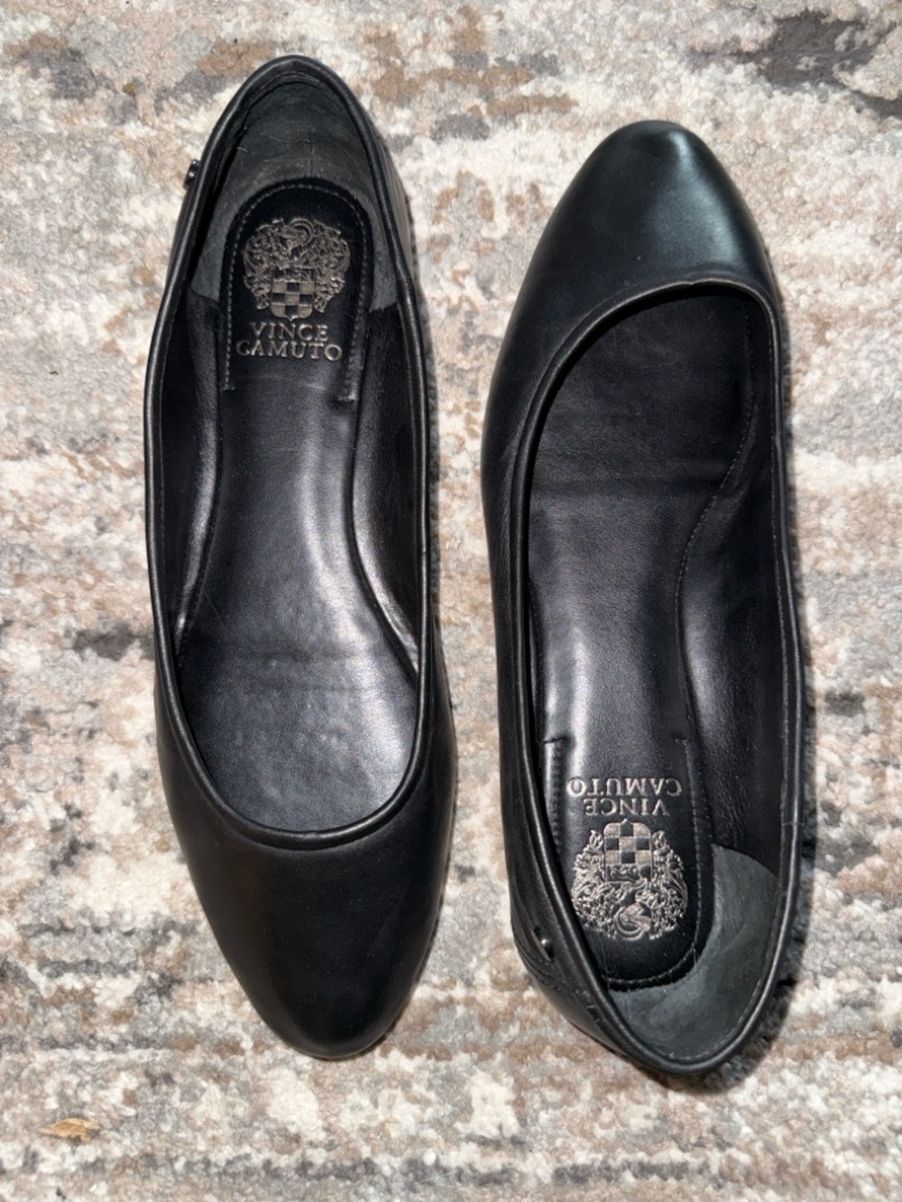 Vince Camuto Women's Black Leather Ballet Flats Gently worn